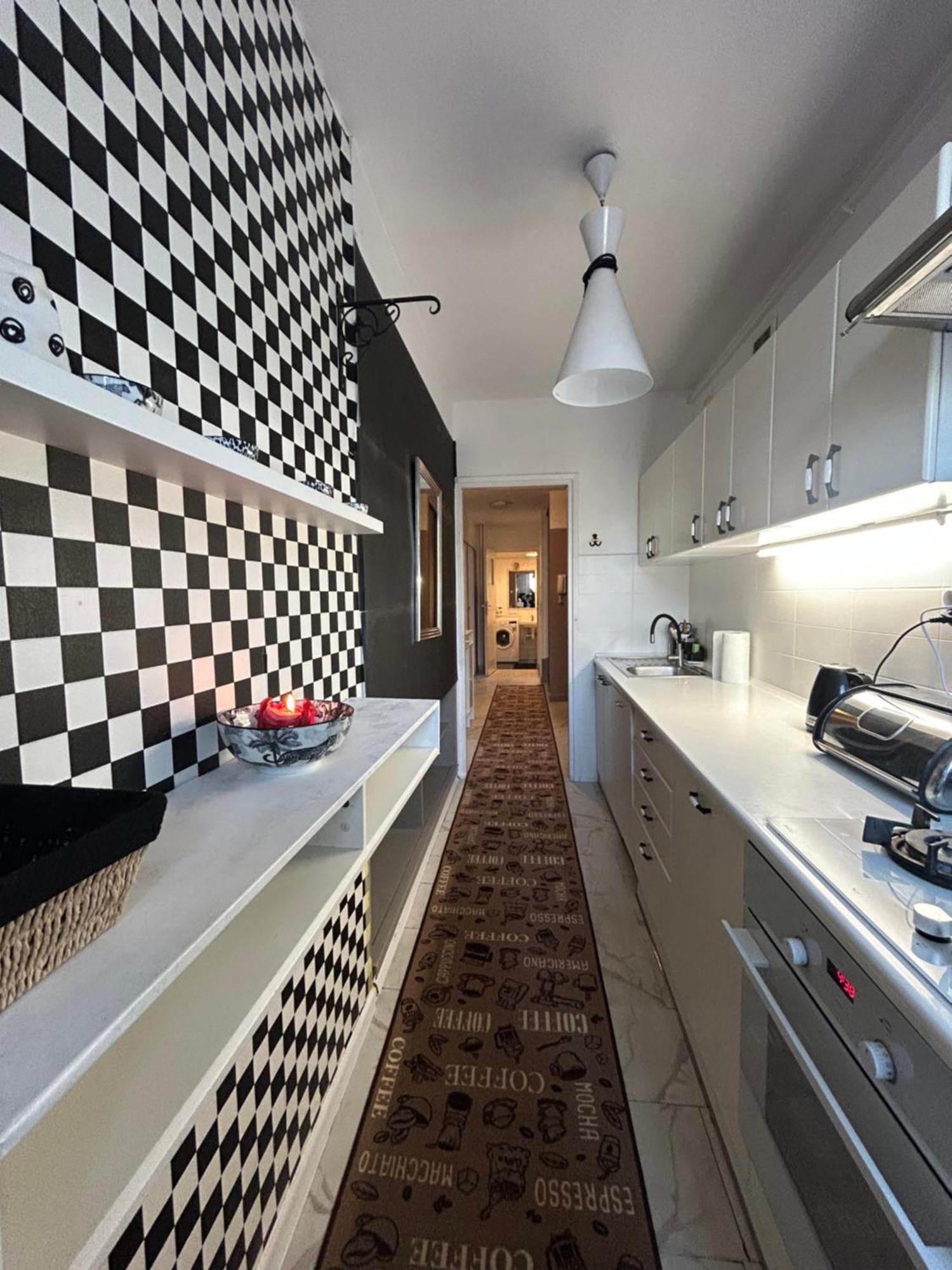 Perfect Location Two Bedrooms With Balkony Varsóvia Exterior foto